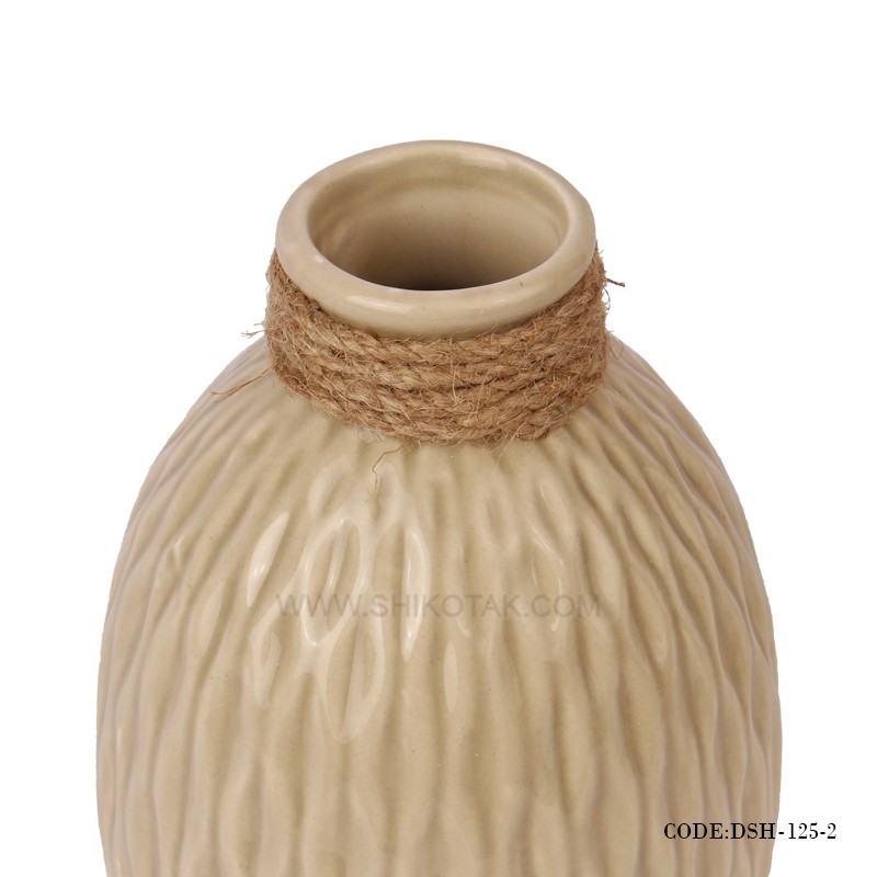 گلدان سرامیکی لبه کنفی بژ