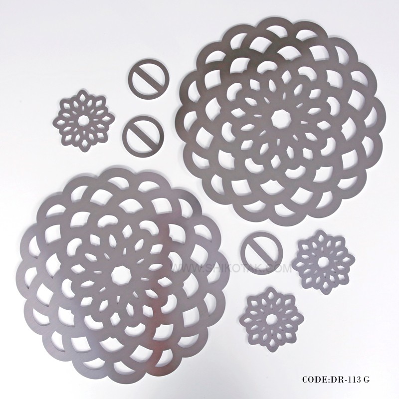 ست لوازم میزناهارخوری شش نفره نقره ای مدل 113