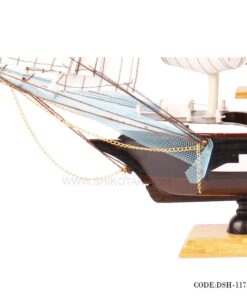 کشتی بادبانی فانتزی سری D