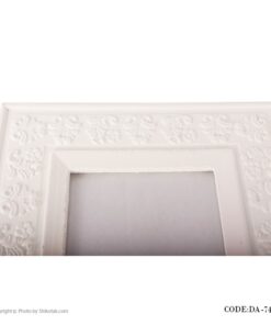 قاب عکس سفید نینا