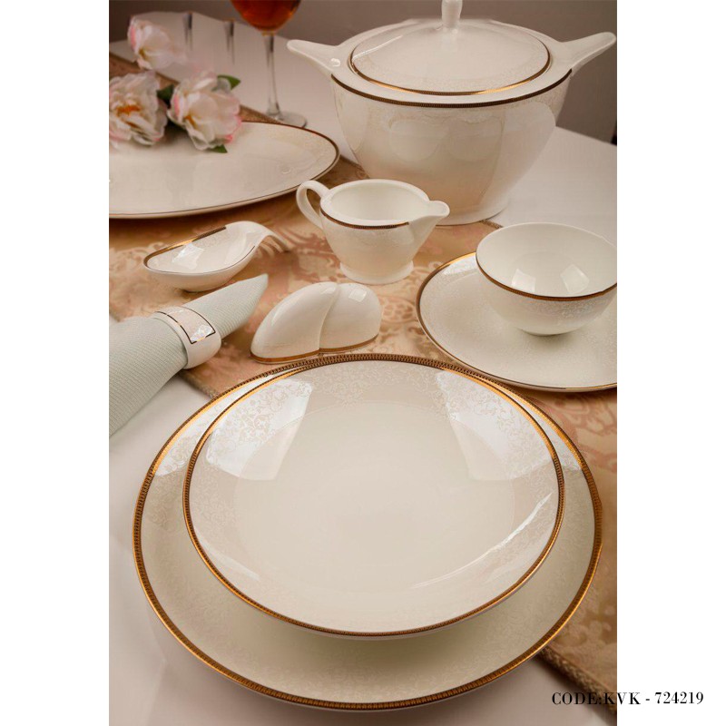 سرویس غذاخوری 18نفره 142پارچه مدل توسکا