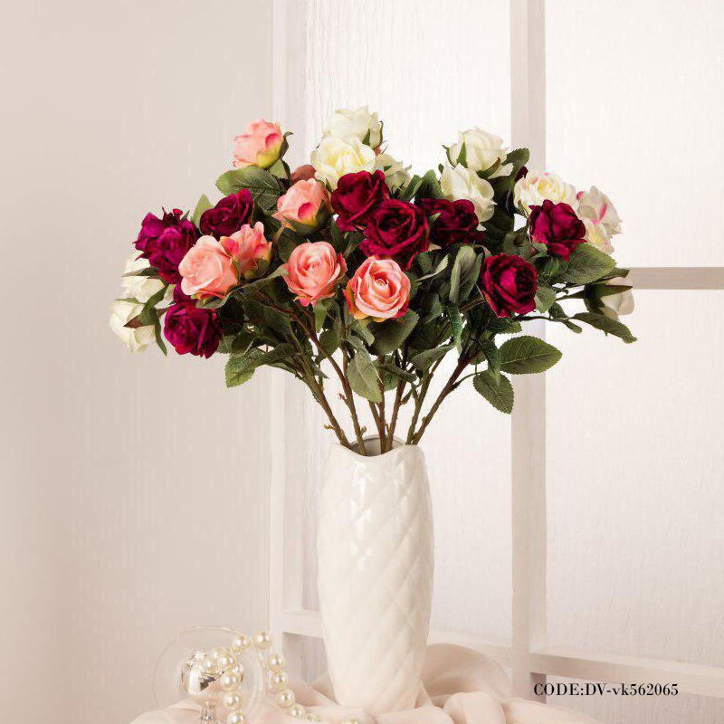 گل مصنوعی رز