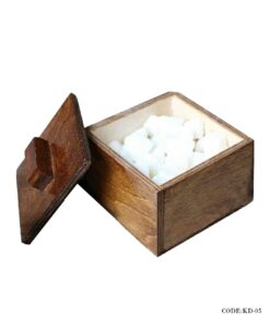 قندان چوبی دربدار مدل لادن