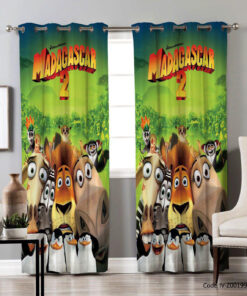 پرده پانچی اتاق خواب پسرانه طرح MADAGASCAR 2