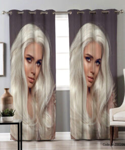 پرده پانچی مناسب آرایشگاه مدل بلوند