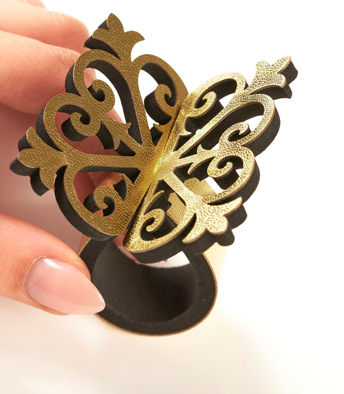 حلقه دستمال سفره رومادون سری 107