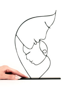 مجسمه فلزی مینیمال مادر مدل کد 7039