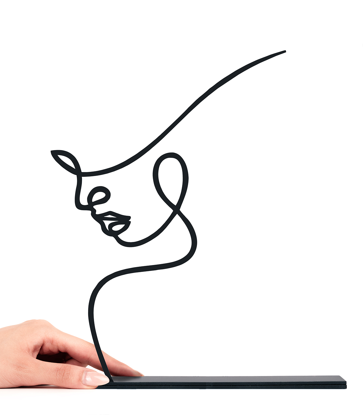 مجسمه فلزی سبک مینیمال مدل ماهور کد 7124