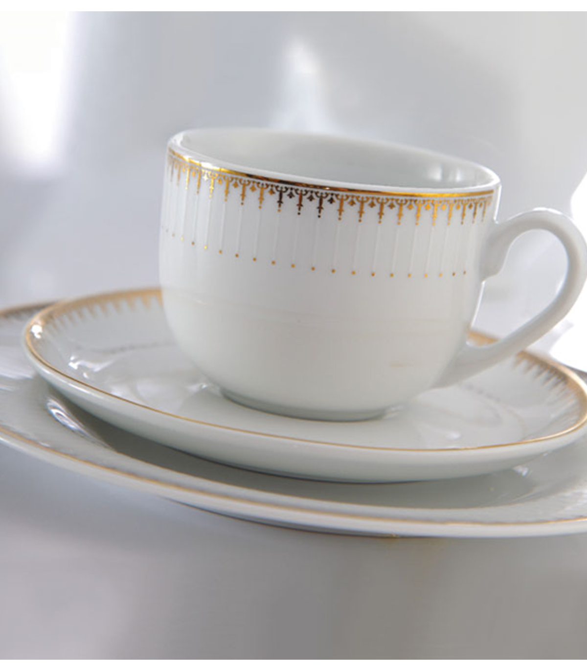 ظروف چینی لوکس 6 نفره زرین طرح سپیدار سری ایتالیا اف