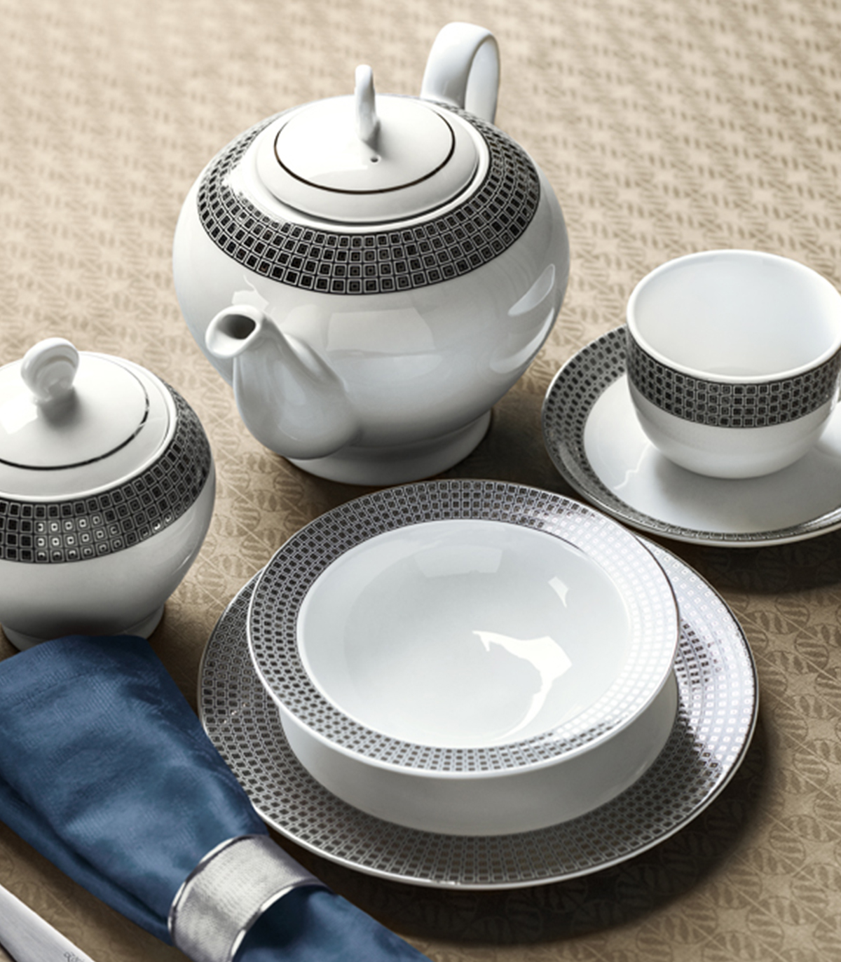 سرویس چینی 6 نفره زرین طرح سورن سری ایتالیا اف