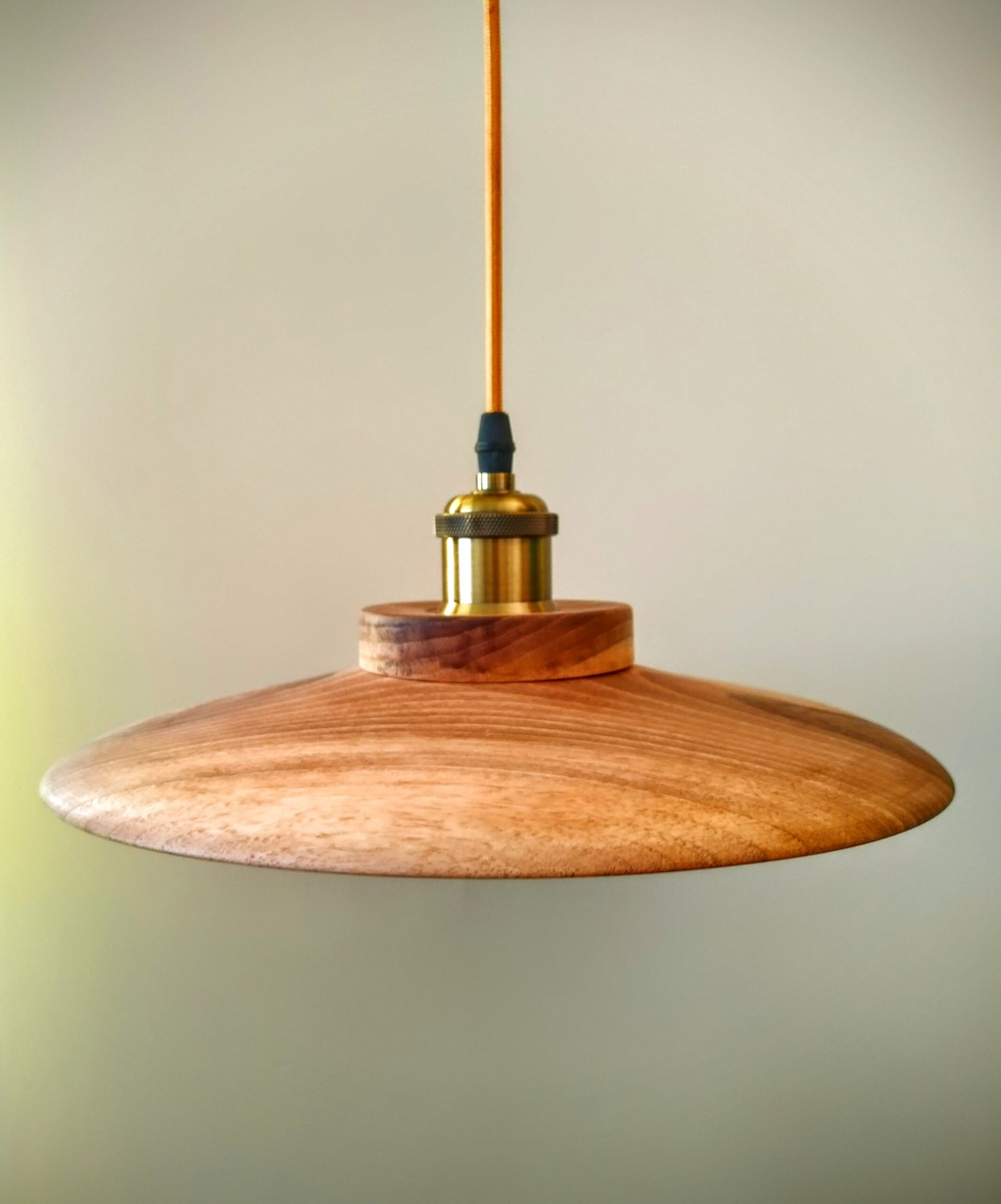 لوستر آویز چوب گردو پیخک کد 127