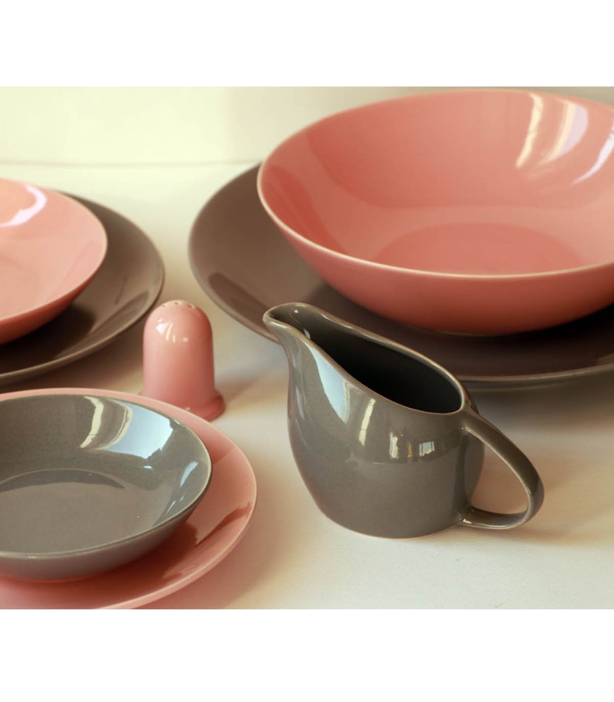 سرویس چینی 28 پارچه غذاخوری مدل ثمین