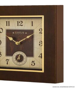 ساعت دیواری چوبی مربعی مدل 9915