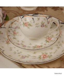 سرویس غذاخوری چینی 18 نفره مدل زردبید