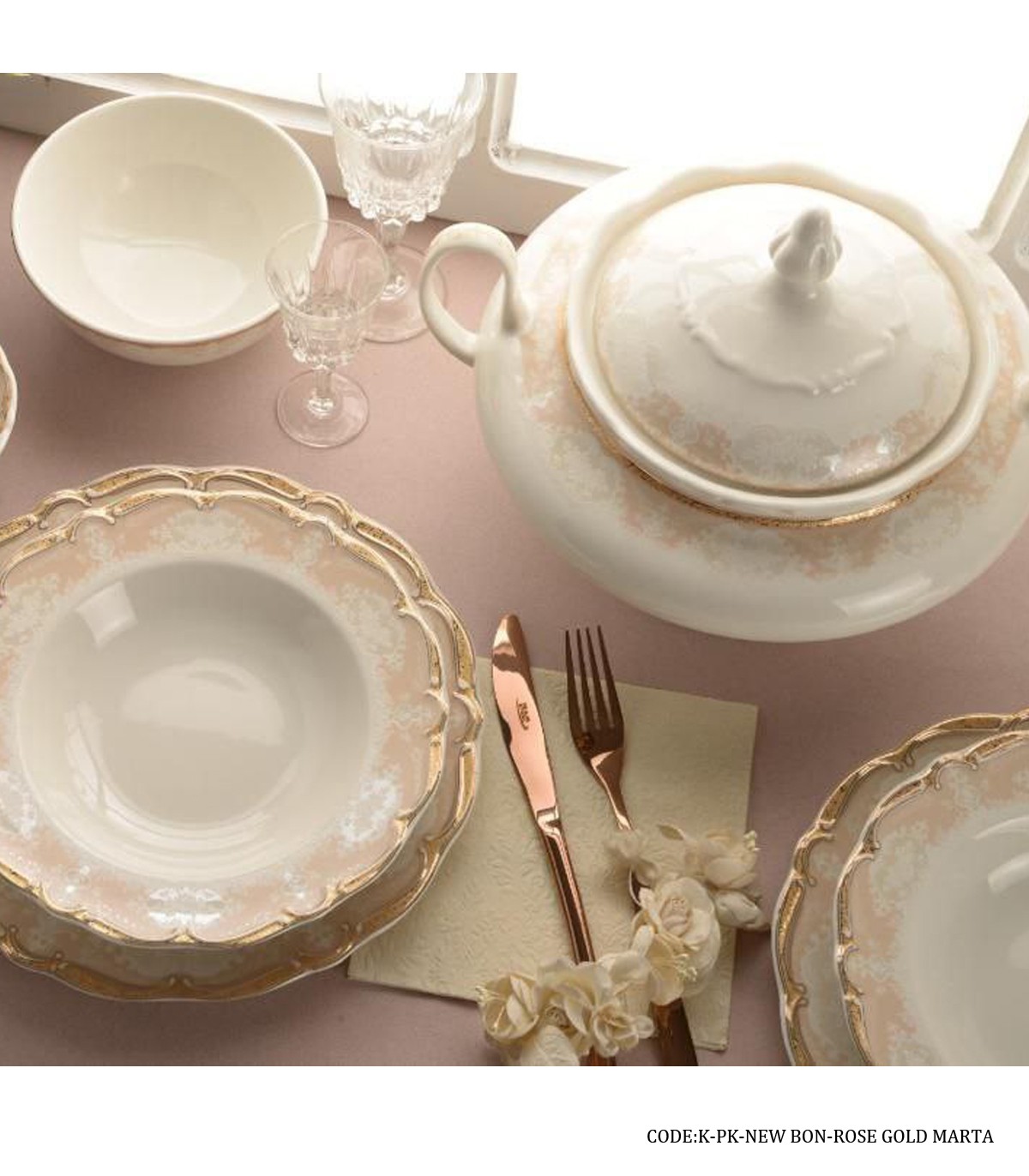 سرویس چینی پردیس 98 پارچه نیو بن چاینا طرح مارتا رزگلد