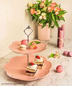 شیرینی خوری دو طبقه صورتی طرح انگلیش هوم