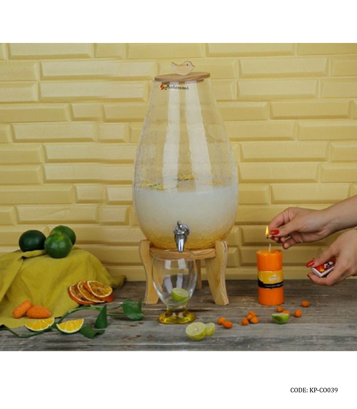 کلمن شیشه ای پایه چوبی 6 لیتری مدل اریکا الماس