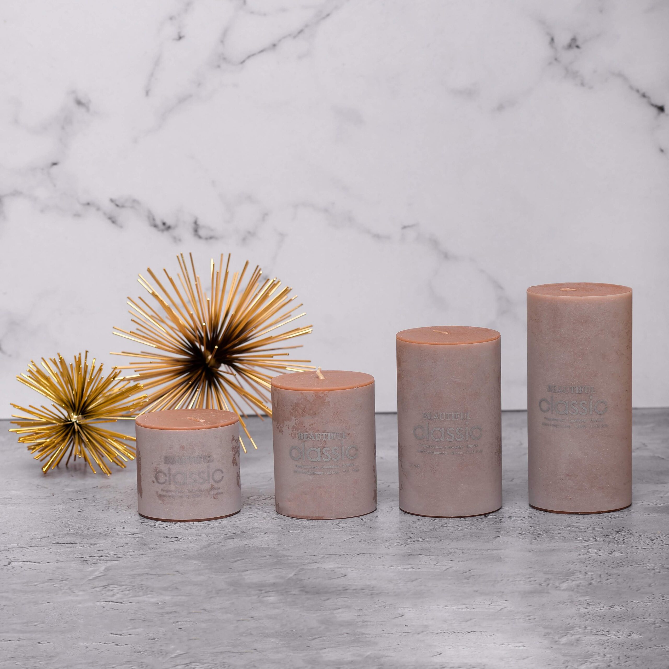 شمع کلاسیک مدل استوانه ای قطر 7 سانتی متر مجموعه چهار عددی