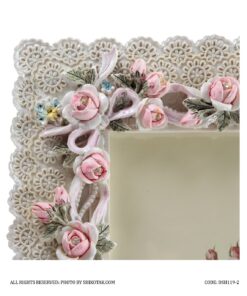 قاب عکس فانتزی گل برجسته رز صورتی