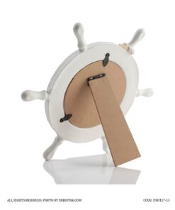 قاب عکس چوبی طرح سکان قرمز