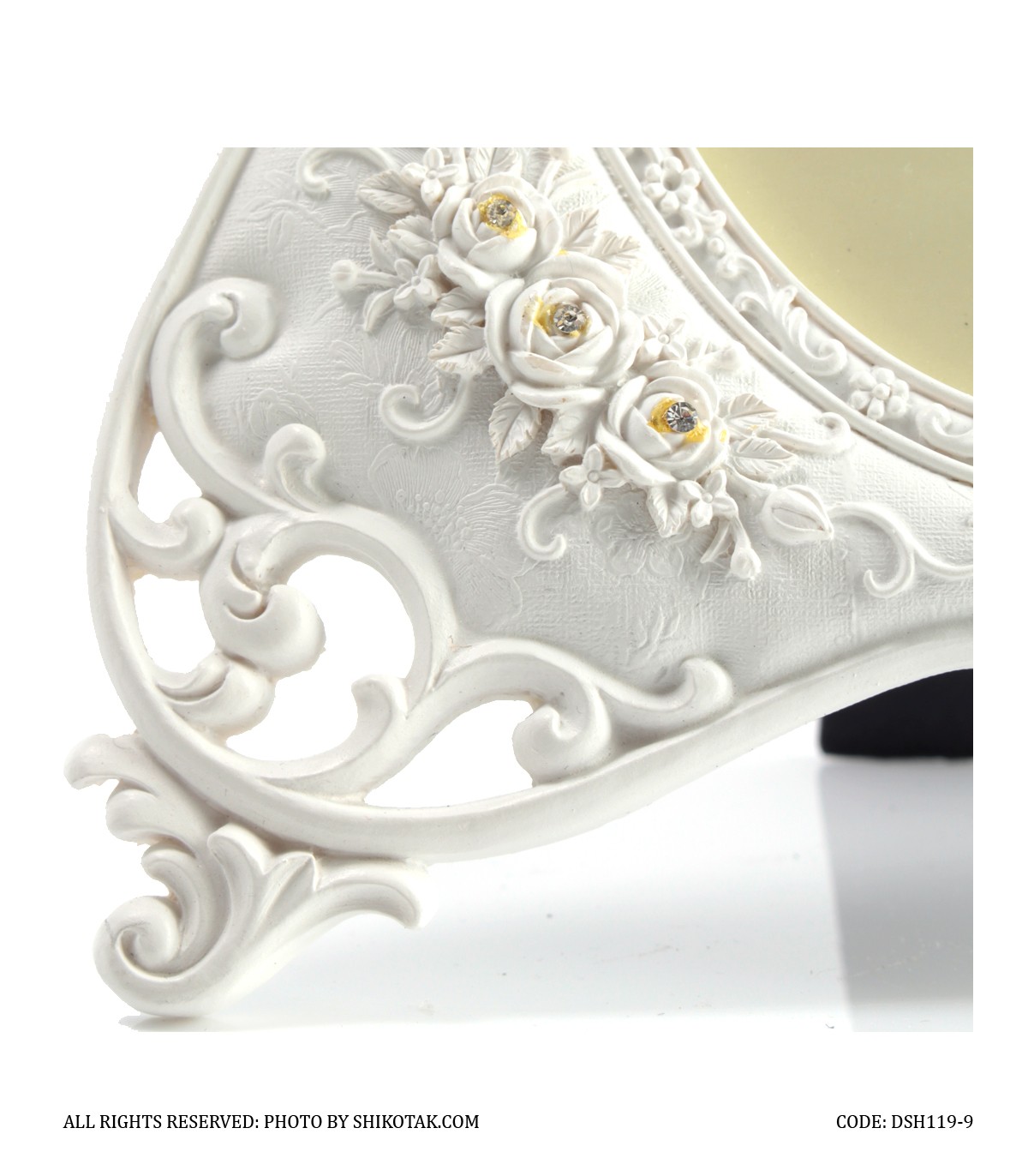 قاب عکس سفید مدل مونیکا