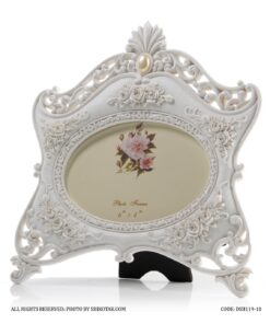 قاب عکس سفید افقی مونیکا