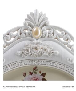 قاب عکس سفید افقی مونیکا