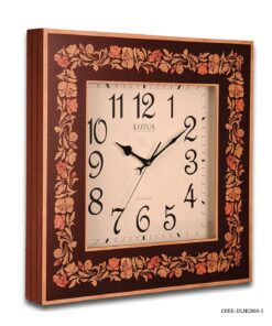 ساعت دیواری چوبی مربع طرح معرق