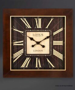 ساعت دیواری مربعی مدل SUMNER کد 9923