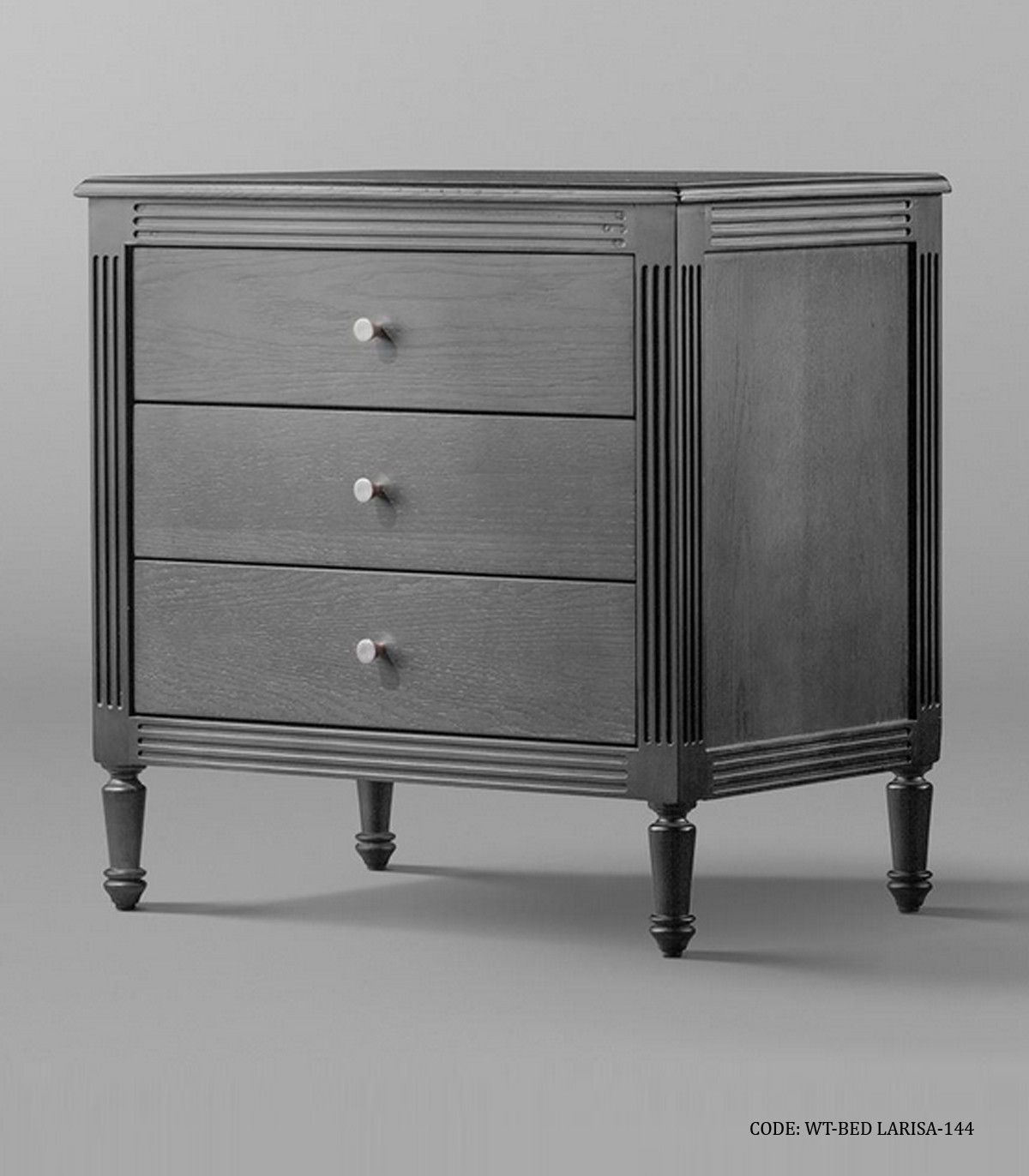 میز پاتختی چوبی سه کشو مدل LARISA