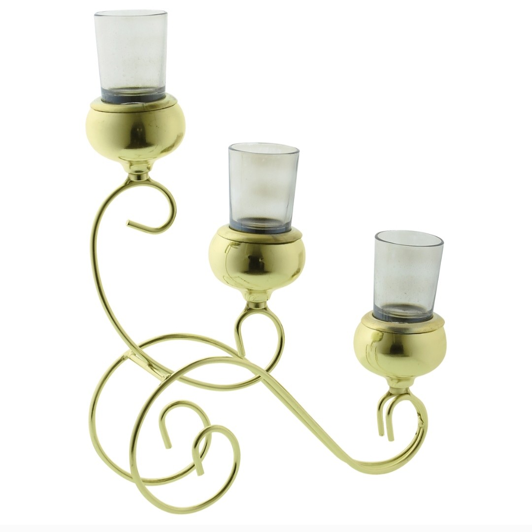 جا شمعی فلزی طلایی سه شعله گژک مدل کالسکه