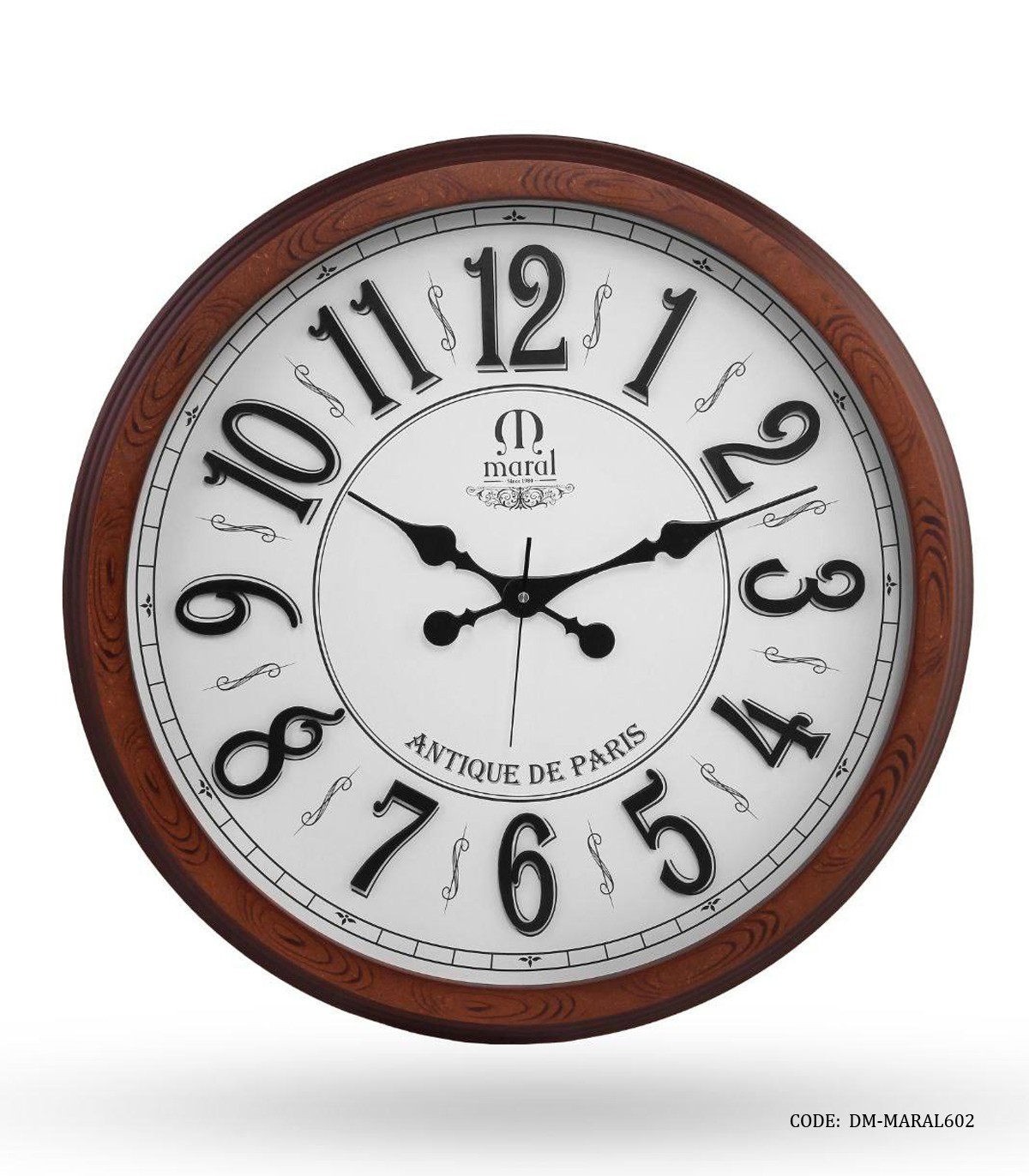 ساعت دیواری گرد چوبی مارال مدل آنتیک صفحه سفید