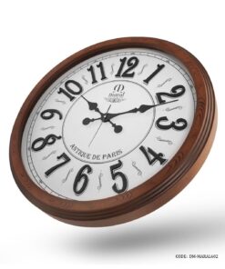 ساعت دیواری گرد چوبی مارال مدل آنتیک صفحه سفید