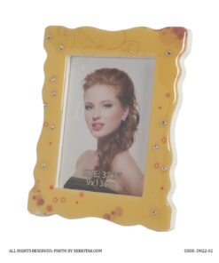 قاب عکس نگین دار فانتزی مدل نورا