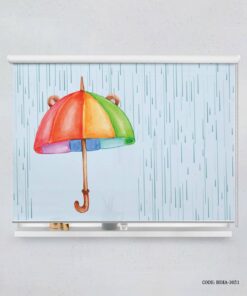 پرده شید اتاق پسرانه طرح خرس و چتر مدل It"s Rainy