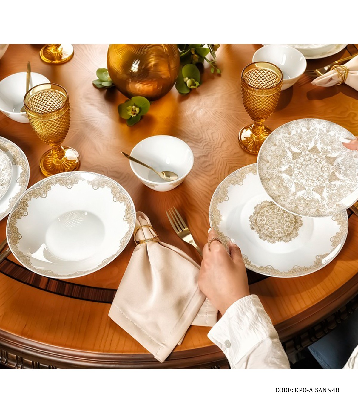 سرویس غذاخوری پذیرایی آرکوپال گرد 6 نفره طرح آیسان