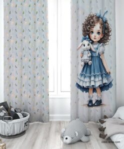 پرده پانچی دو تکه اتاق دخترانه طرح دختر مو فرفری مدل  Curly Haired Girl