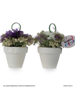 گلدان گل مینیاتوری ترکیب گل رز و عروس