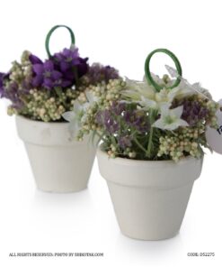 گلدان گل مینیاتوری ترکیب گل رز و عروس