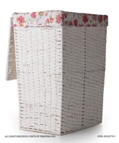 سبد لباس حصیری سفید با کاور پارچه ای گلگلی