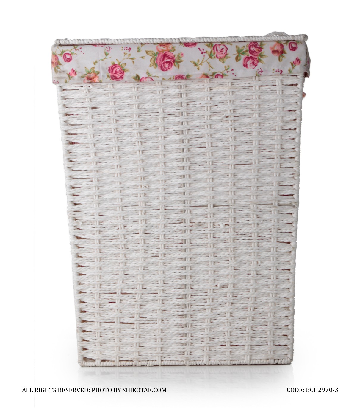 سبد لباس حصیری سفید با کاور پارچه ای گلگلی