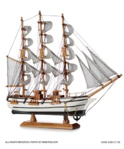 کشتی دکوری بادبان دار مدل confection