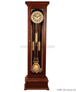 ساعت کنار سالنی سونایی طرح آنتونیو