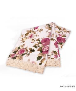 رومیزی ناهارخوری لبه گیپور طرح رز با زمینه سفید