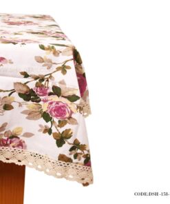 رومیزی ناهارخوری لبه گیپور طرح رز با زمینه سفید